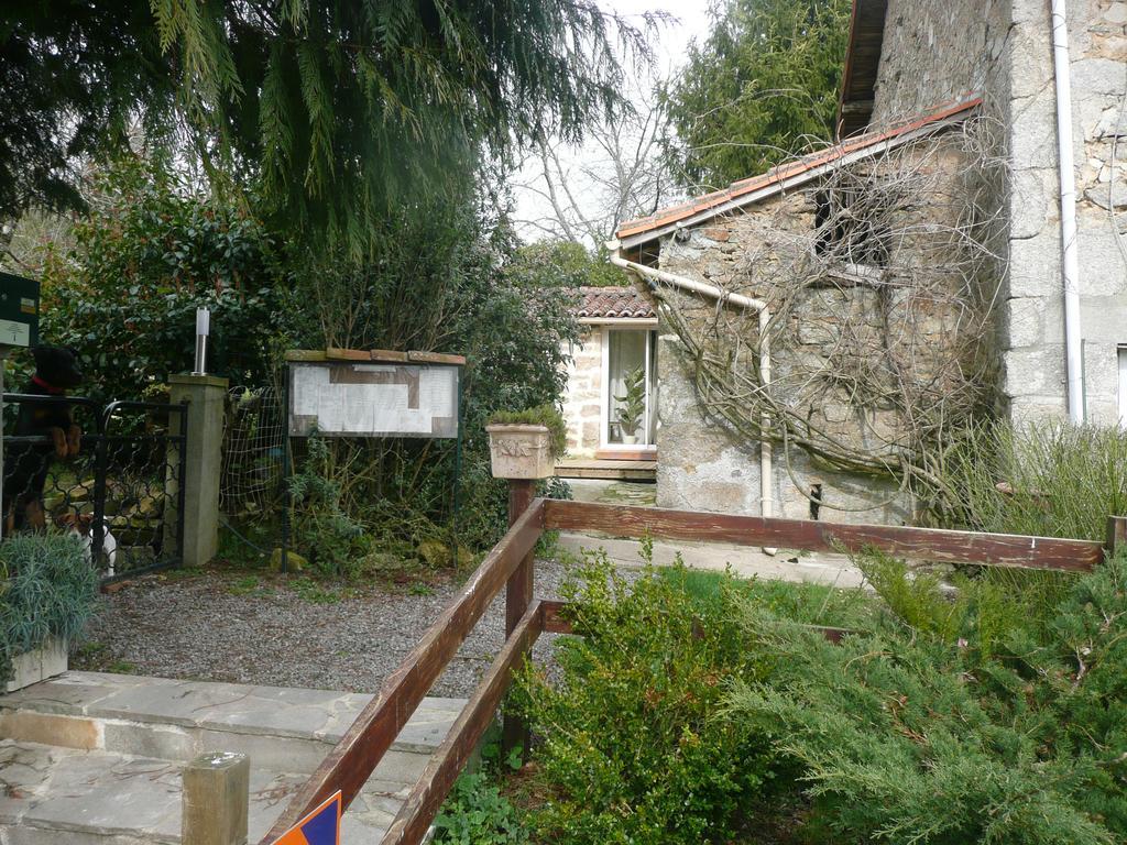 Chambres D'Hotes D'Antardieu Saint-Junien Habitación foto