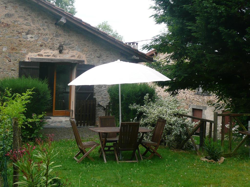Chambres D'Hotes D'Antardieu Saint-Junien Habitación foto